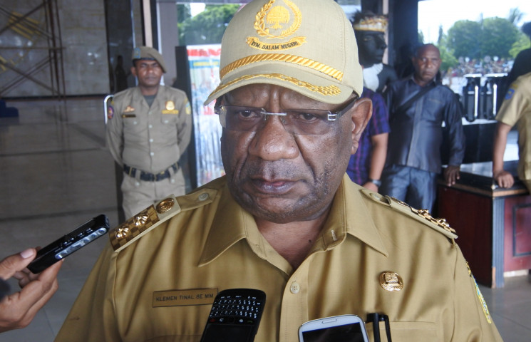 Wagub Imbau Semua Pihak berbuat sesuatu yang berguna bagi Papua